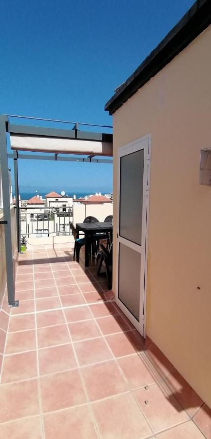 Chilly Apartment - Sunny Rooftop Terrace With Ocean View Callao Salvaje Bagian luar foto
